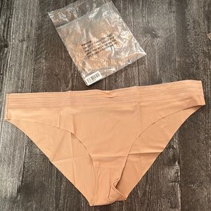 ThirdLove Seamless Bikini NWT